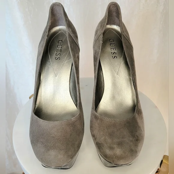 Guess Brand Women's Platform Pumps Round Toe High Heeled Shoes - Taupe - Size 8M - Picture 6 of 16